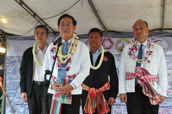 2 DSC_7797_resize.JPG